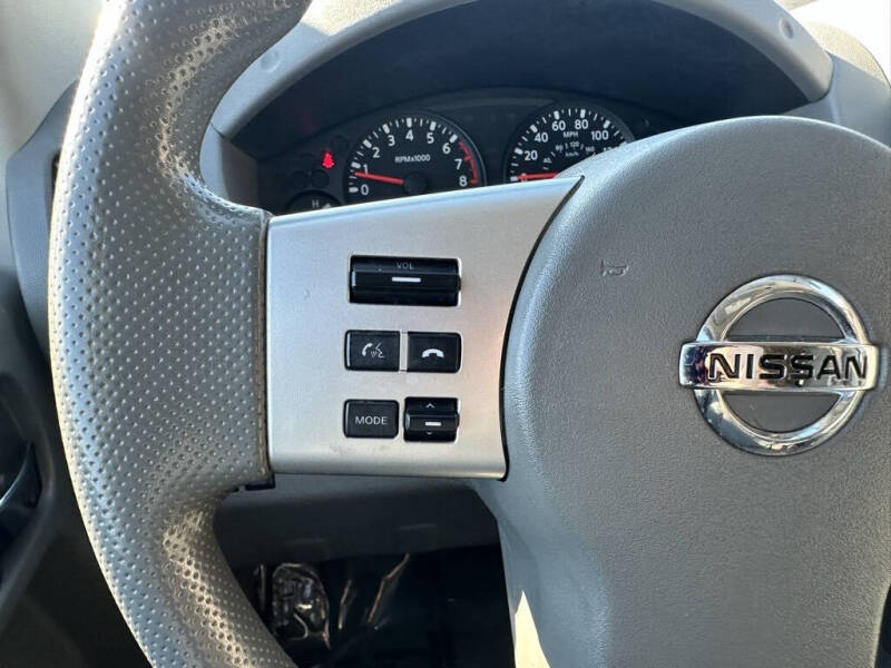 2014 Nissan Frontier SV