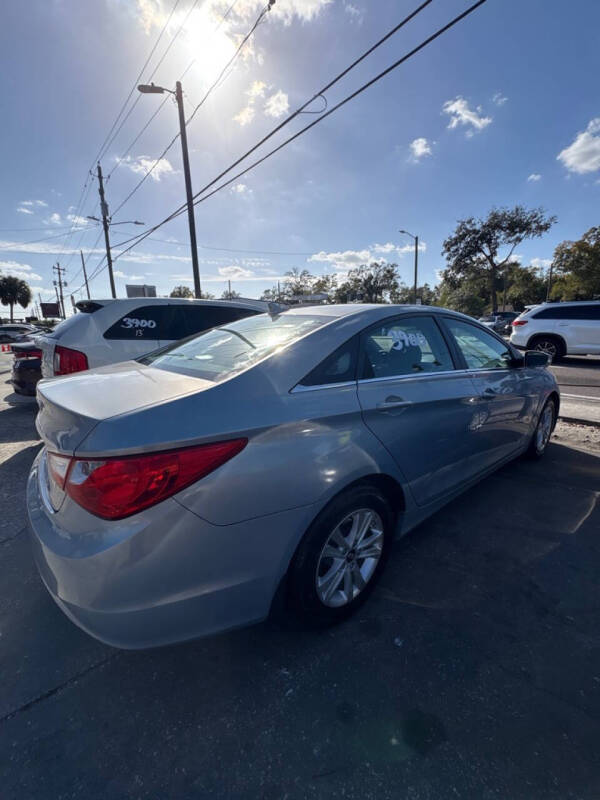 2011 Hyundai Sonata GLS