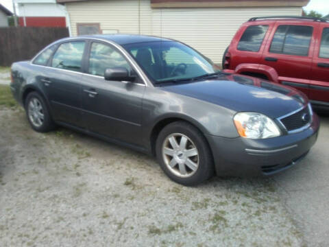 2005 Ford Five Hundred for sale at RICK'S AUTO SALES in Logansport IN