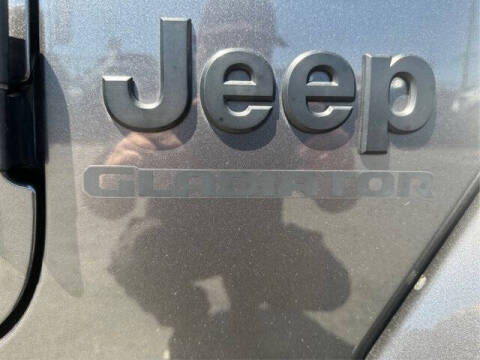 2021 Jeep Gladiator Willys