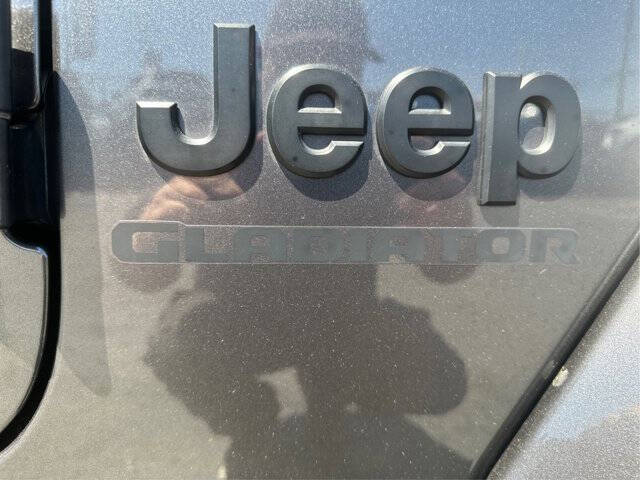 2021 Jeep Gladiator Willys