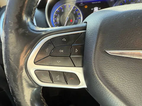 2018 Chrysler 300 Limited