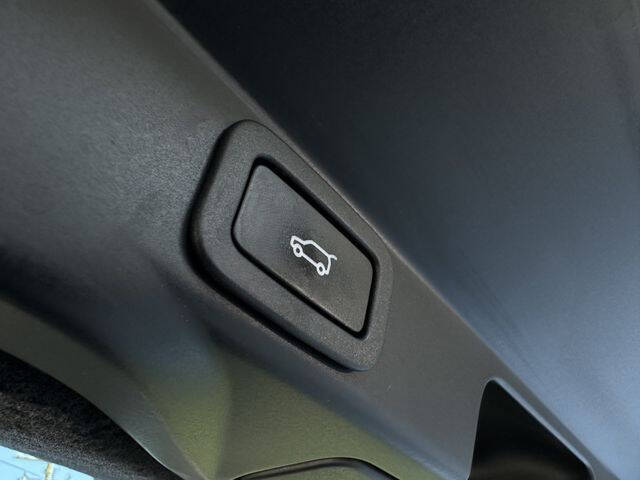 2021 Land Rover Range Rover Sport P525 HSE Dynamic