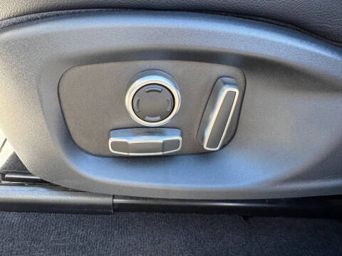 2020 Jaguar F-PACE 25t Premium