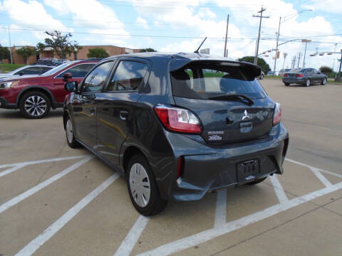 2024 Mitsubishi Mirage ES
