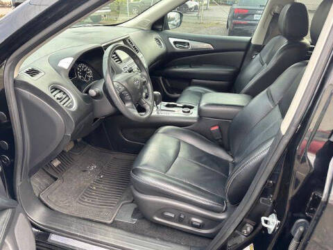 2017 Nissan Pathfinder S