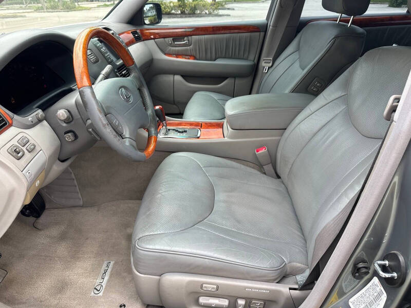 2003 Lexus LS 430