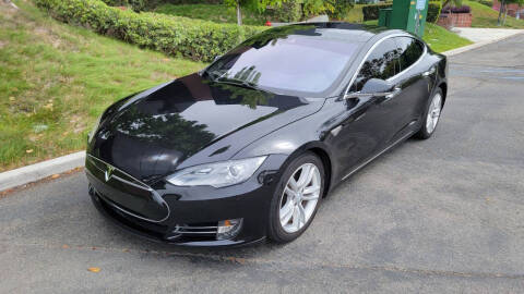 2015 Tesla Model S 70