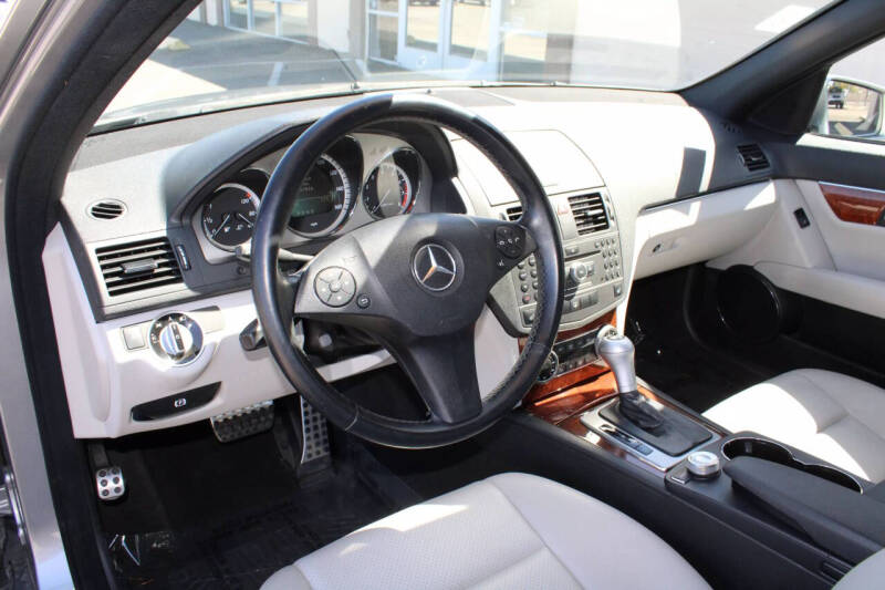 2011 Mercedes-Benz C-Class