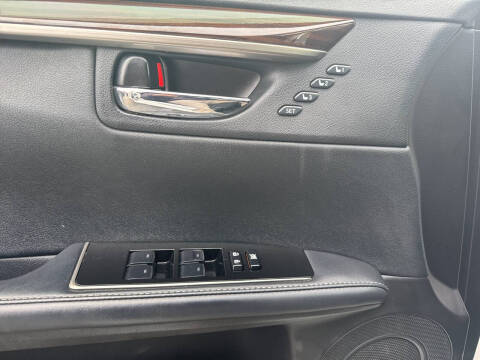 2017 Lexus ES 350