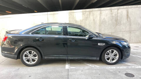 2015 Ford Taurus SEL