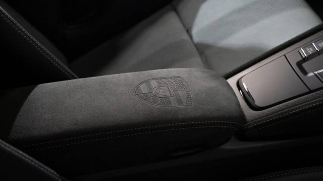 2023 Porsche 718 Cayman GT4 RS