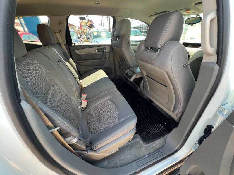 2016 Chevrolet Traverse LS