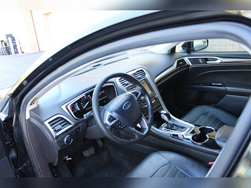 2014 Ford Fusion Energi SE