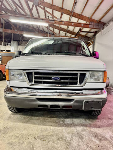 2007 Ford E-Series E-150 XLT