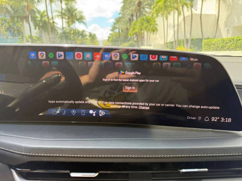 2024 Cadillac XT4 Premium Luxury