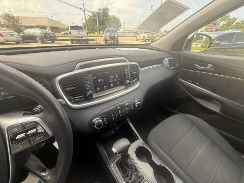 2019 Kia Sorento L