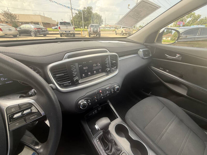 2019 Kia Sorento L
