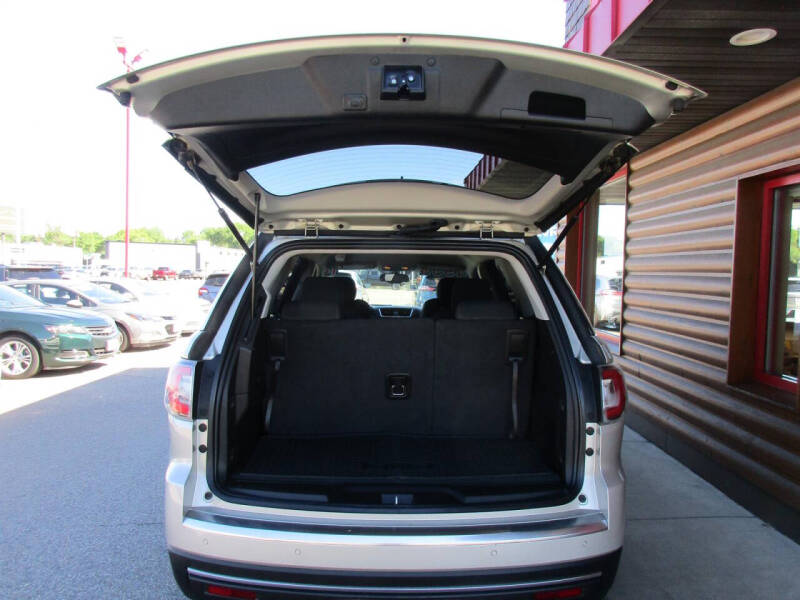 2014 GMC Acadia SLE-2