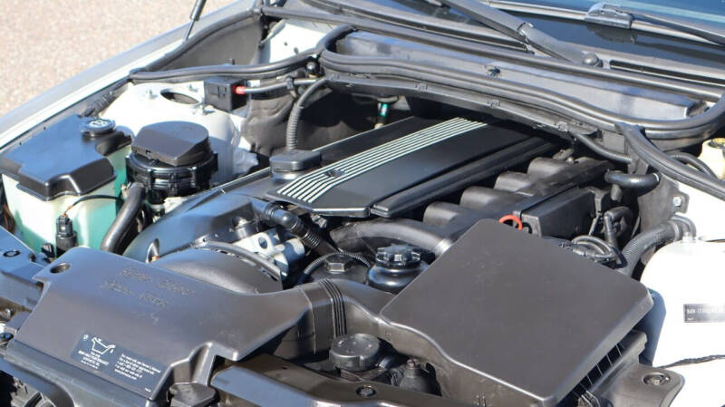 2002 BMW 3 Series 325Ci