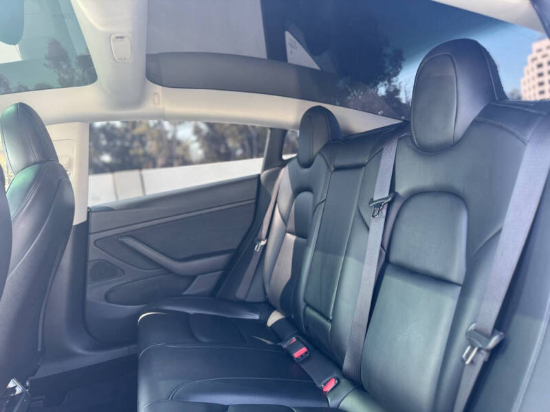 2021 Tesla Model 3 Long Range