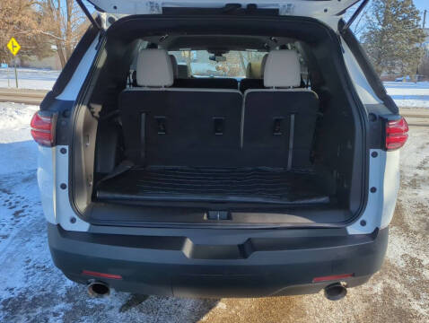 2022 Chevrolet Traverse LS