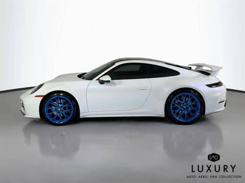 2025 Porsche 911 Carrera