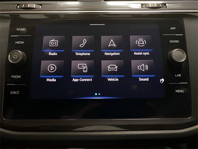 2022 Volkswagen Tiguan SE