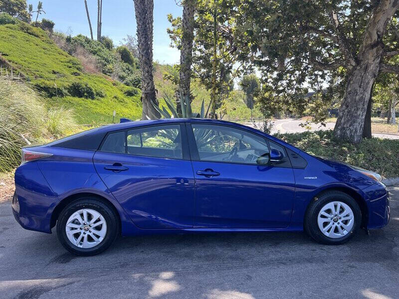 2017 Toyota Prius Two
