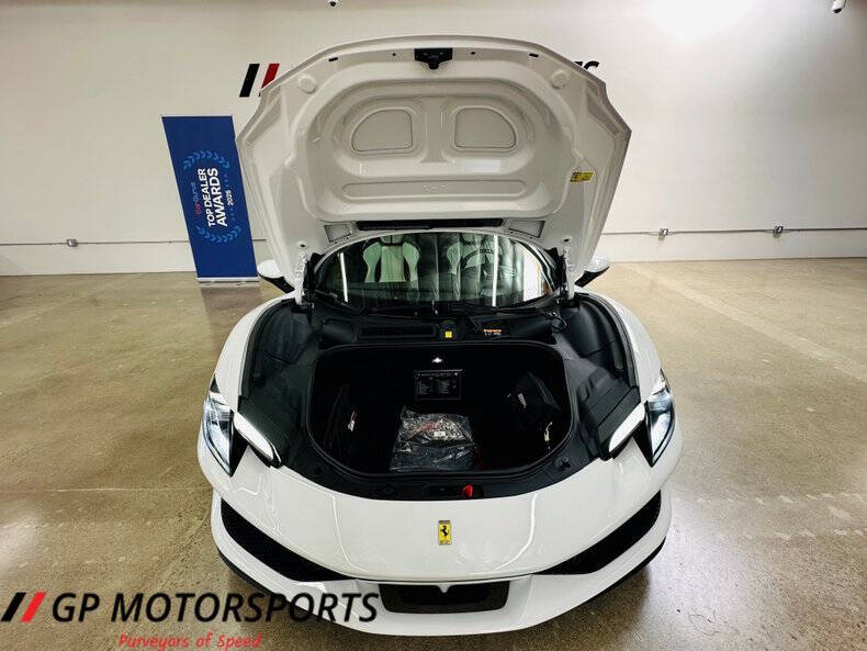 2025 Ferrari 296 GTB