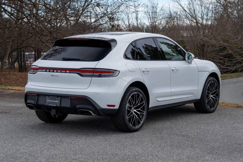 2026 Porsche Macan