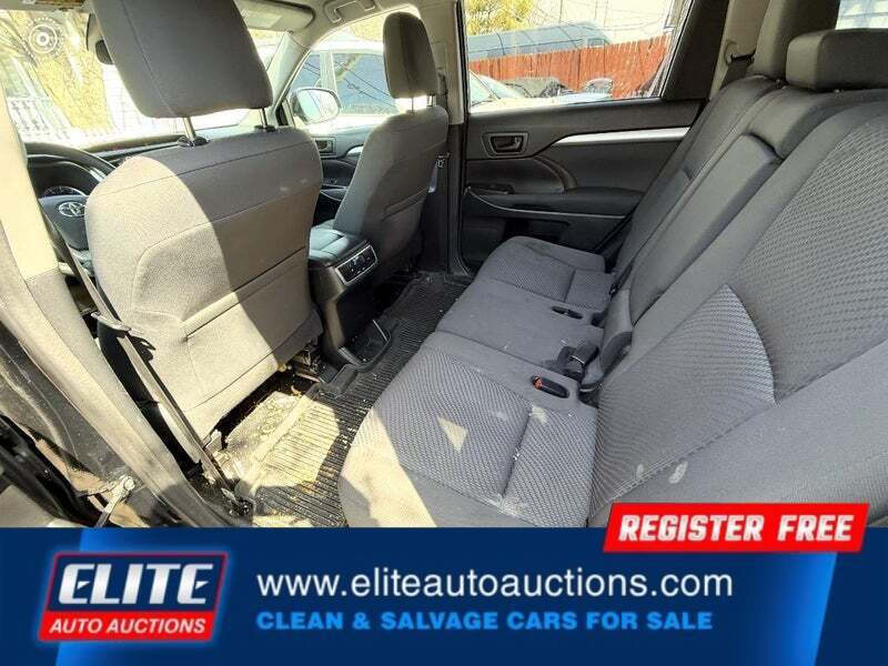 2018 Toyota Highlander LE