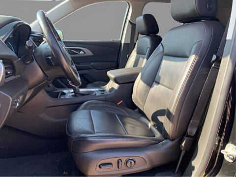 2021 Chevrolet Traverse LT Leather