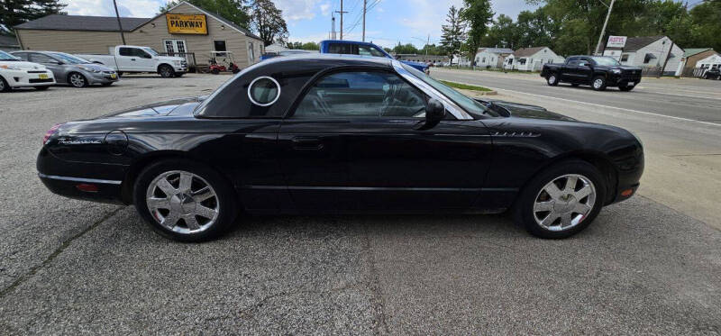 2002 Ford Thunderbird Deluxe
