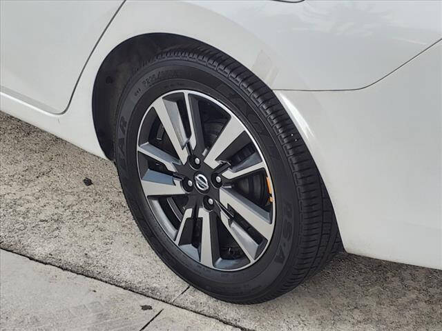 2020 NISSAN Versa Sedan - $14,397