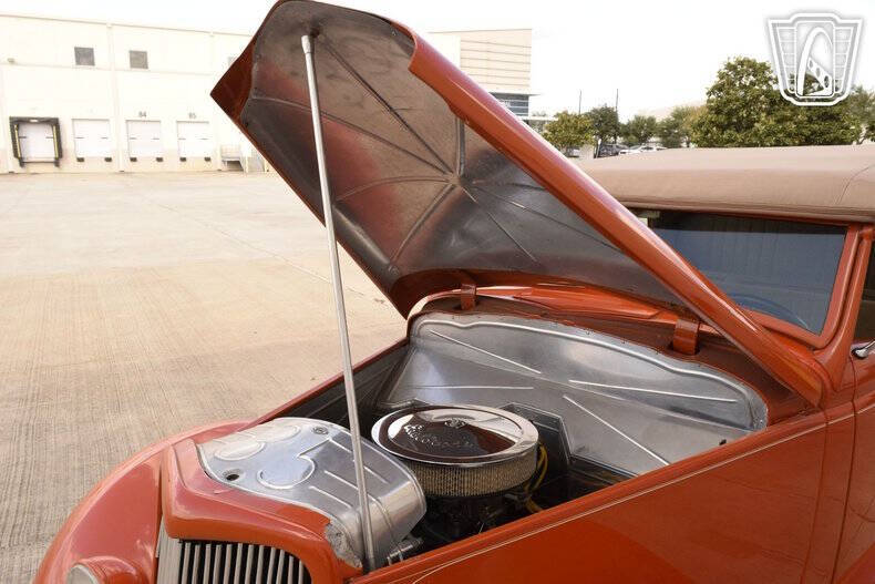 1935 Ford Phaeton