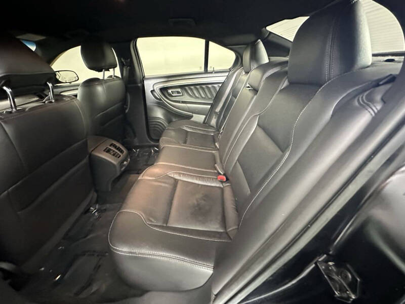 2017 Ford Taurus SEL