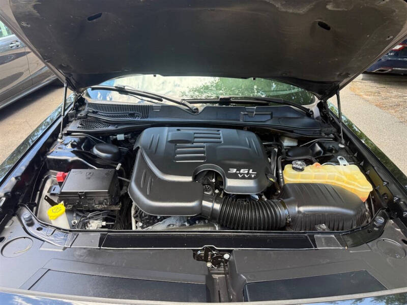 2019 Dodge Challenger SXT