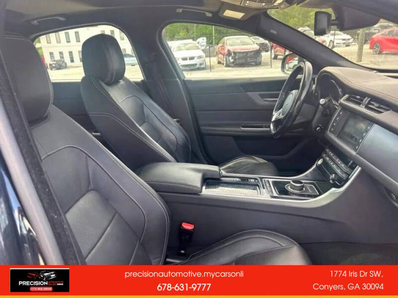 2016 Jaguar XF R-Sport