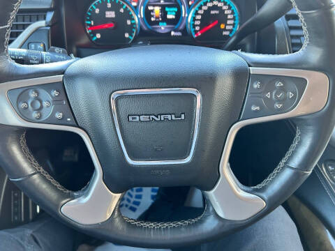 2017 GMC Yukon Denali