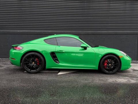 2023 Porsche 718 Cayman S