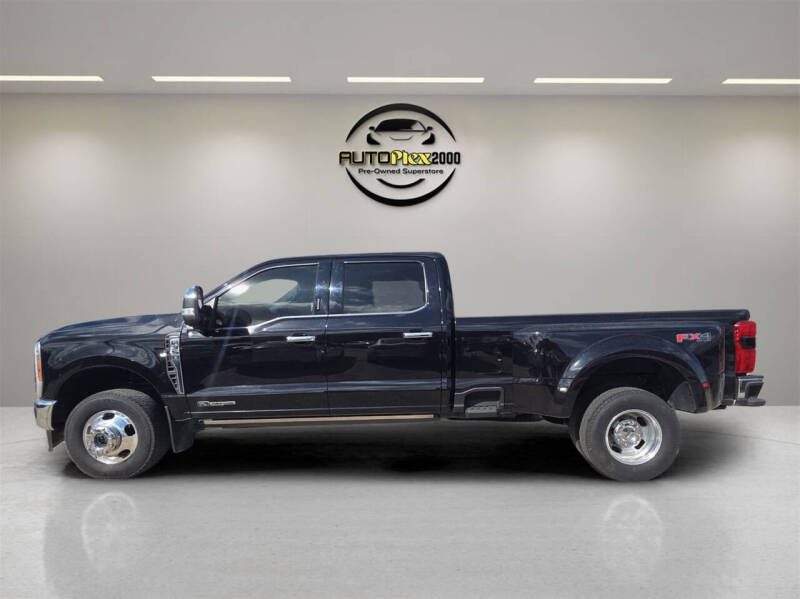 2023 Ford F-350 Super Duty Lariat