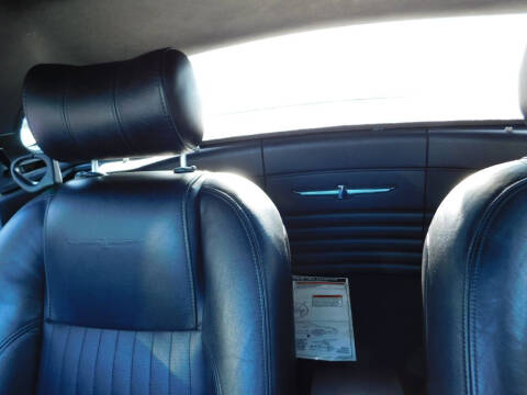 2004 Ford Thunderbird Deluxe