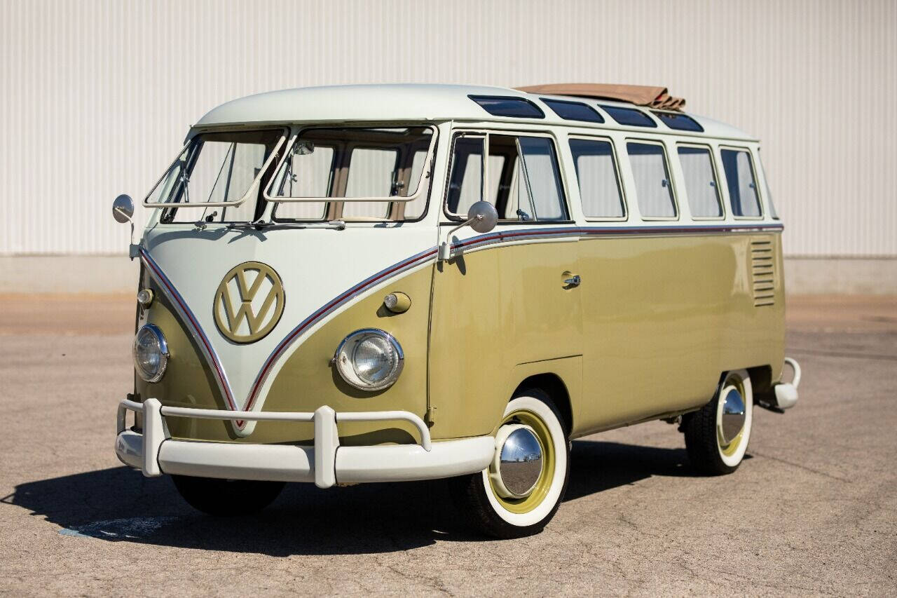 1960 Volkswagen - 1960 Volkswagen Bus Cedar Rapids, Ia