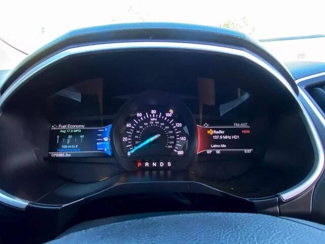 2017 Ford Edge Titanium