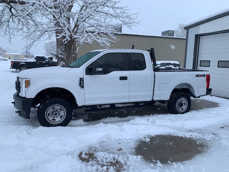 2019 Ford F-250 Super Duty XL photo 2