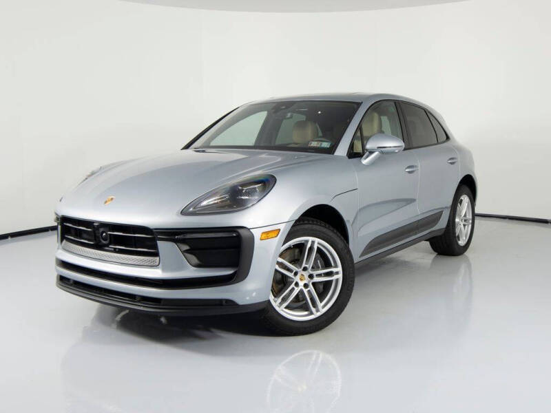 2025 Porsche Macan