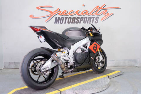 2017 Aprilia RSV4