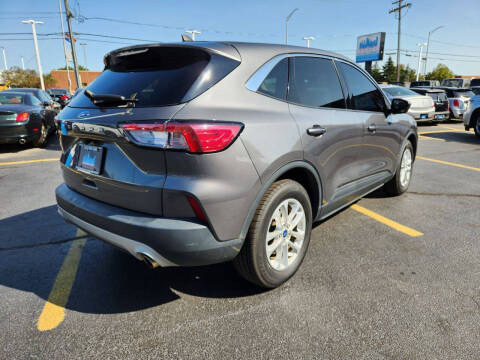 2021 Ford Escape SE