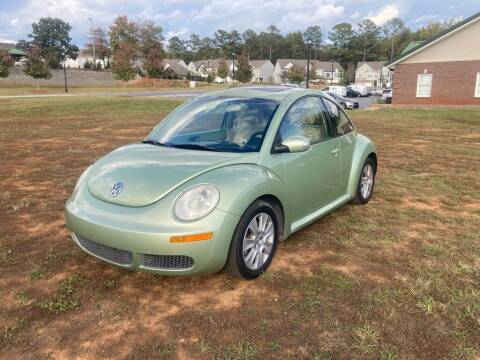 2009 Volkswagen New Beetle for sale at A & A AUTOLAND in Woodstock GA